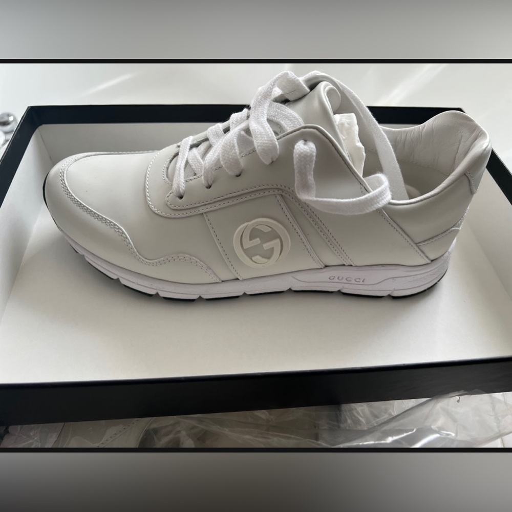 Authentic Gucci leather sneakers.